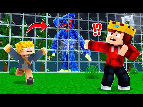 O VIDRO NAO ERA FORTE O SUFICIENTE PARA O HUGGY DO POPY PLAY TIME NO MINECRAFT