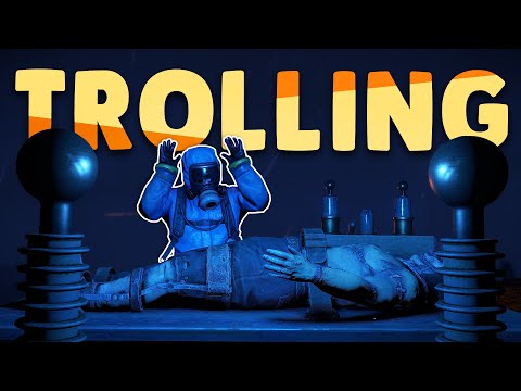 SCARING PLAYERS on HALLOWEEN NIGHT and STALKING THEM! – Rust Admin Trolling