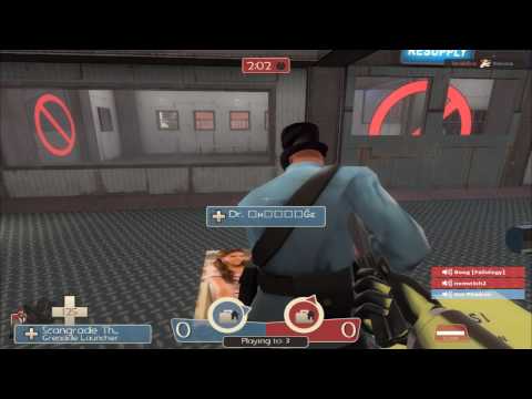 Team Fortress 2 Griefing: Hot Girl Backstabbing