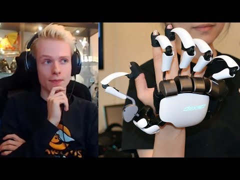 Can You Play Half-Life Alyx With Haptic VR Gloves? (Clip)