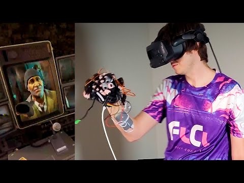 I played Half Life Alyx with HAPTIC GLOVES!