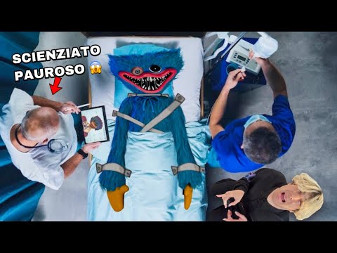 HUGGY WUGGY È STATO RAPITO DA UNO SCIENZIATO! AIUTO!! *salviamo Huggy Wuggy*