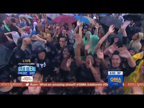Demi Lovato & Cheat Codes – No Promises (Live on Good Morning America) – August 18