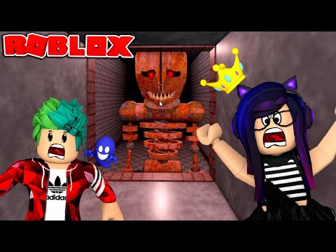 AYUDA!!! EL SEÑOR CABEZA DE HOJALATA NOS ATRAPA | Kori Roblox
