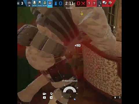Buck Not Paying Attention – Easy Melee – Funny Kills #shorts