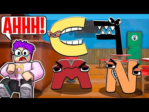 Can We Escape ROBLOX MR. FAST FOOD'S PLAYHOUSE!? (OBBY)