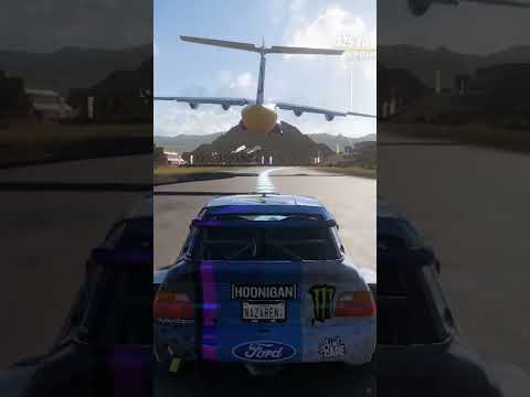 CAR VS PLANE (Forza Horizon 5)