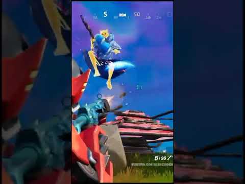 Fornite #short  salvando la partida rey 😎