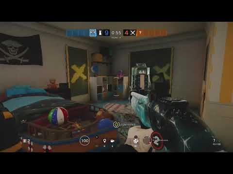Funny kill in a Rainbow 6 Seige 1v1