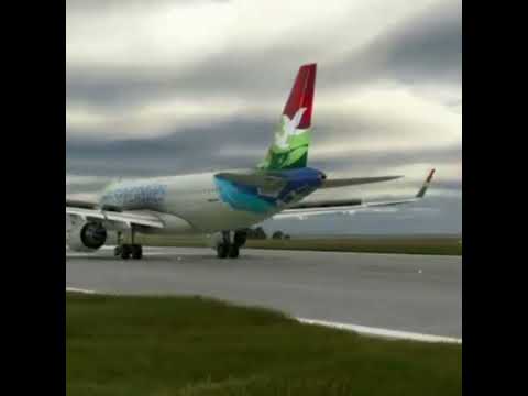 Microsoft Flight Simulator #MAXIMUMGRAPHICS A320N BeautiFulLanding In Seychelles by Sehrung #shorts