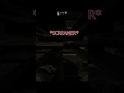 My friend gets SCARED 🎃 in Counter-Strike: Global Offensive