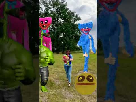 Toys Huggy Wuggy Kissy Missy Siren Head around me