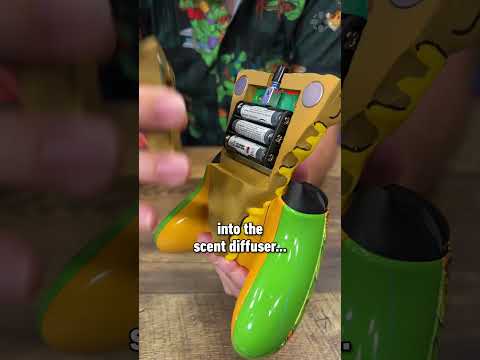 How the TMNT controller smells like pizza #tmnt #pizza #xbox #gaming #tech #shorts