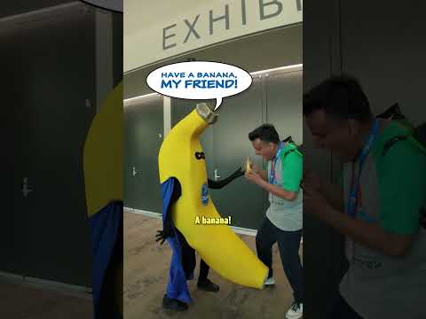 Banana Man is here to give #sdcc goers a potassium boost! Presented by @OfficialChiquita