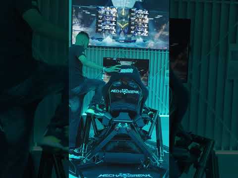 We tried the Mecha Break e-sports game simulator seat! #gamescom #pcgamer