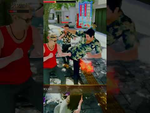 Throwing fists (and tables) in Yakuza 3 Kiwami remake 🥊