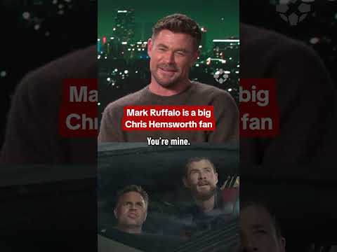 Chris Hemsworth and Mark Ruffalo look back at Thor: Raganarok