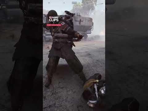 The Queen is my rescue raider🏥👑