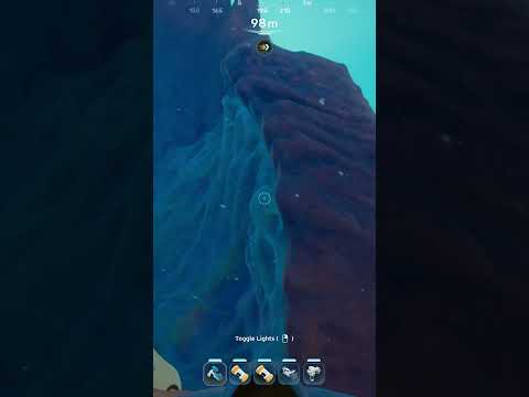 Triggering the Great Jaw in Subnautica 2 😨