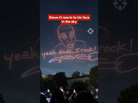 Steve-O from Jackass reacts to his face in the sky at the premiere of Jackass: Best and Last! #movie