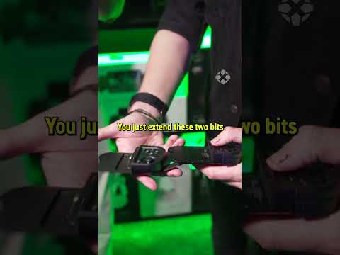 Razer’s mobile controller is extremely compact